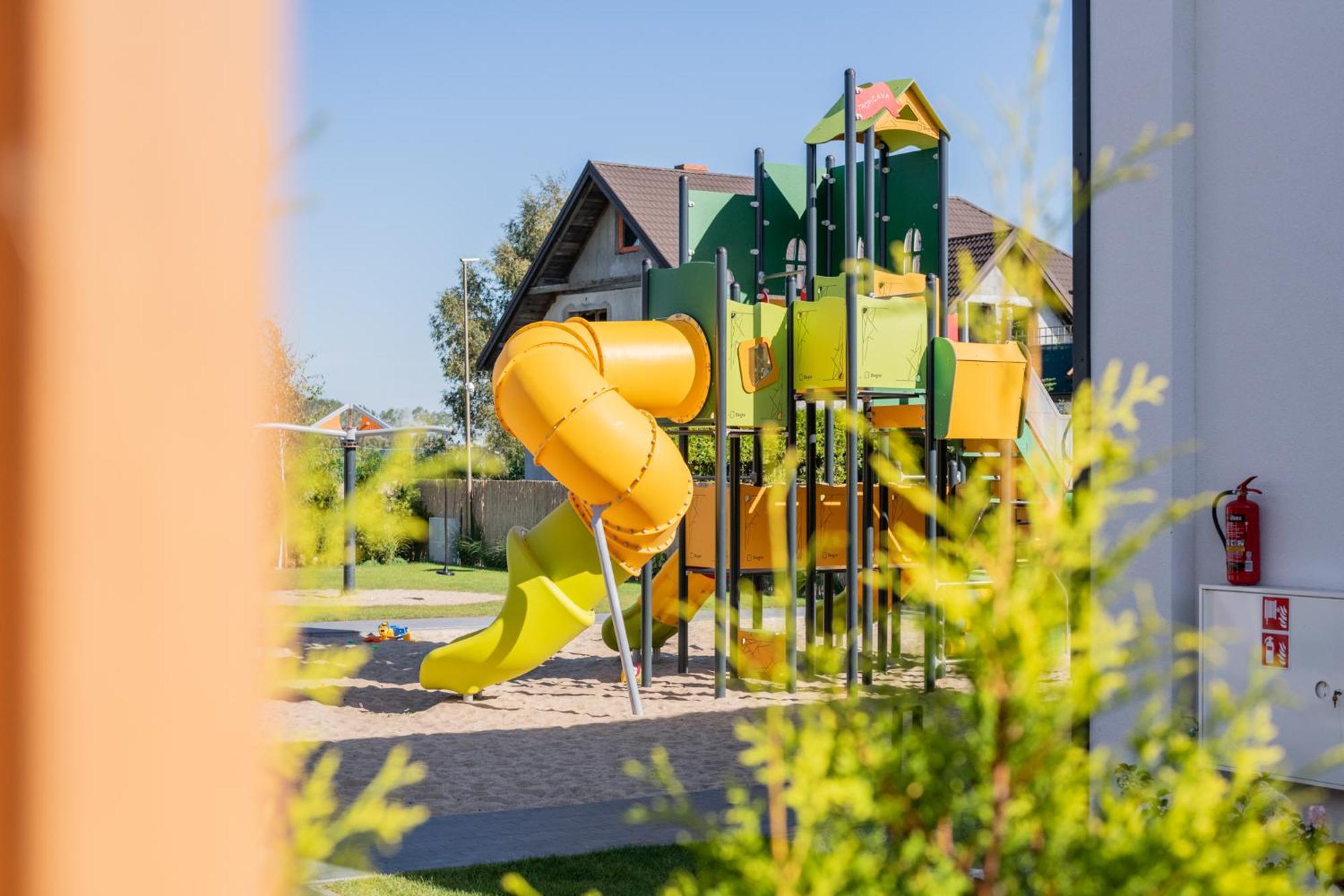 Domki Tropicana Family Bobolin Exteriér fotografie